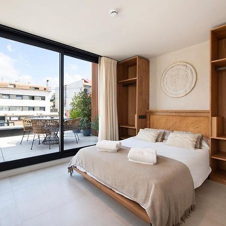 Apartamentos Balisse Castelldefels Bagian luar foto