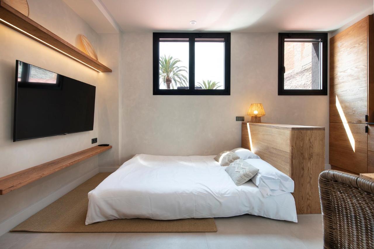Apartamentos Balisse Castelldefels Bagian luar foto