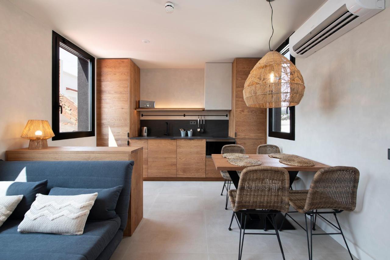 Apartamentos Balisse Castelldefels Bagian luar foto