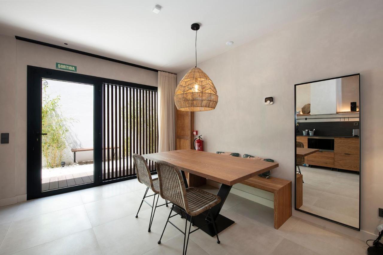 Apartamentos Balisse Castelldefels Bagian luar foto