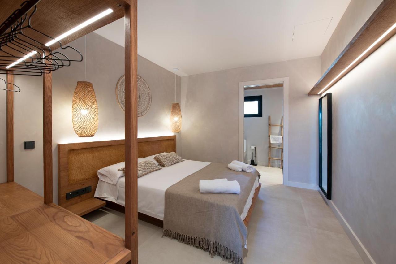 Apartamentos Balisse Castelldefels Bagian luar foto
