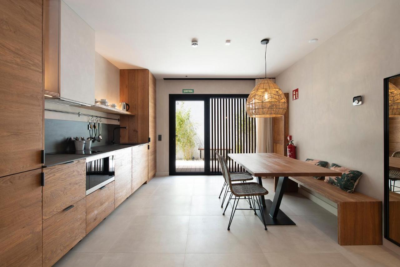 Apartamentos Balisse Castelldefels Bagian luar foto
