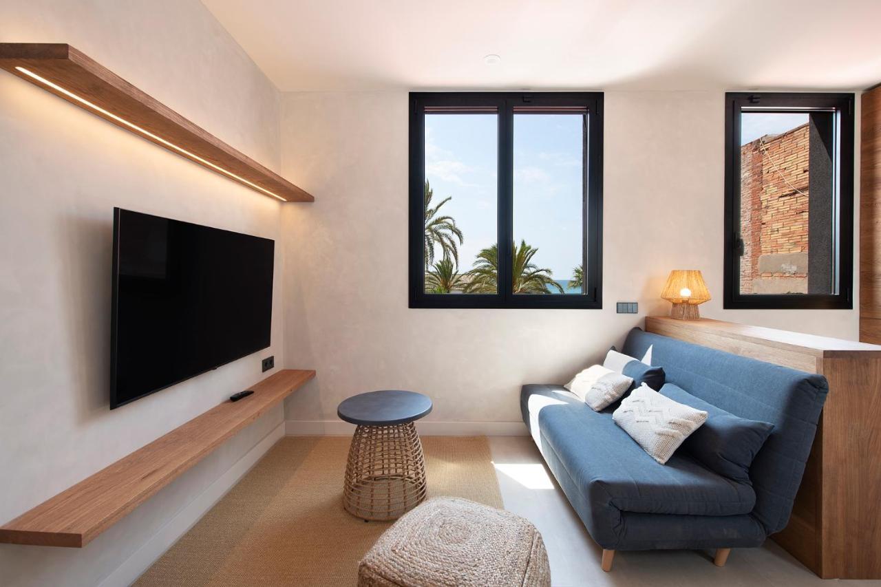 Apartamentos Balisse Castelldefels Bagian luar foto
