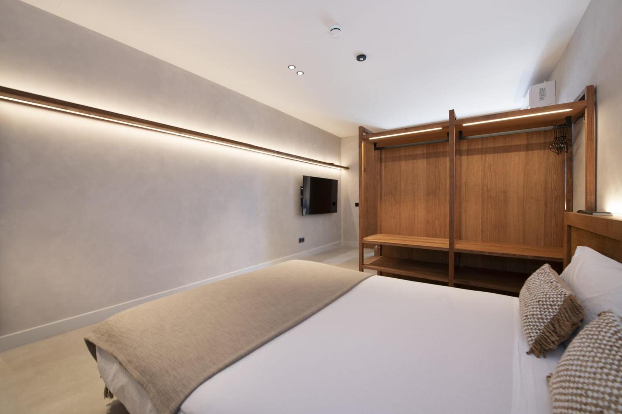 Apartamentos Balisse Castelldefels Bagian luar foto