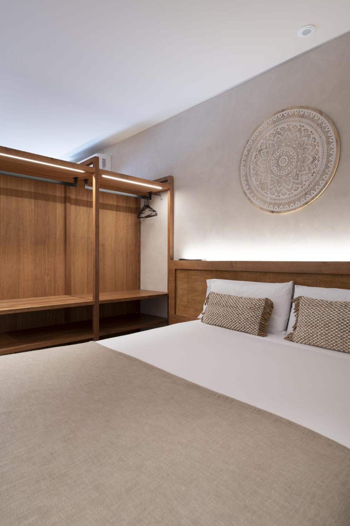 Apartamentos Balisse Castelldefels Bagian luar foto